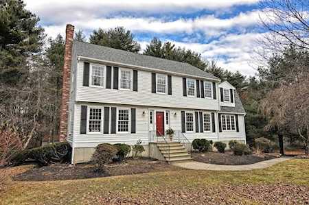 38 Ridge Rd. Norfolk, MA 02056