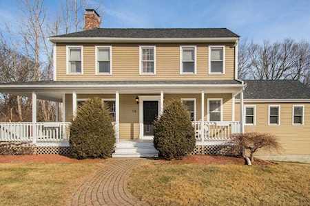 15 Hillando Dr Shrewsbury, MA 01545