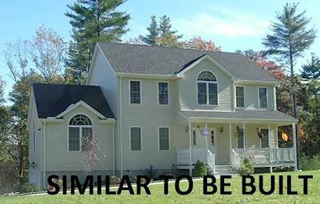 5 Noble St #Plymouth Dudley, MA 01571