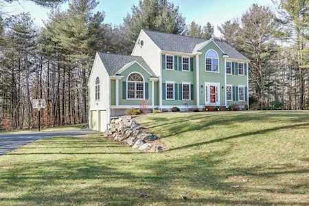 59 Beethoven Ave Walpole, MA 02081