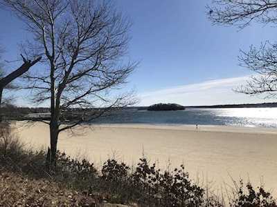 18 W Central Ave Wareham, MA 02571