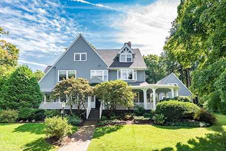 20 Percy Rd Lexington, MA 02421