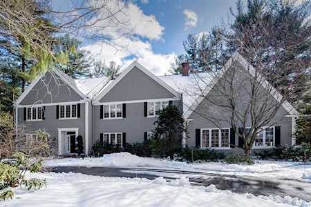 24 Saddle Ridge Rd Sudbury, MA 01776