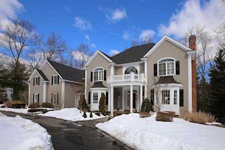 43 Greystone Ln Sudbury, MA 01776