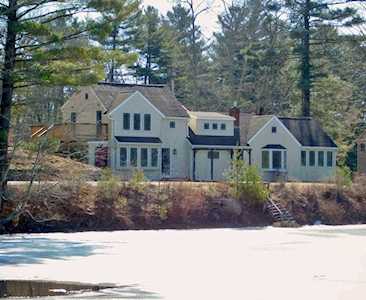 63 Hayden Pond Road Dudley, MA 01571