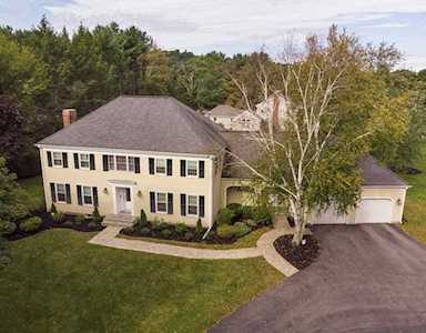 25 Saddle Club Road Lexington, MA 02420