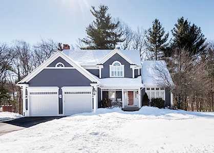 104 Colonial Avenue North Andover, MA 01845