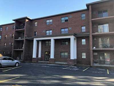 16 Winter St #28A Waltham, MA 02451