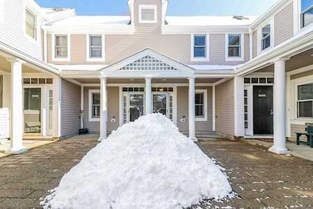 383 Neponset St #D Norwood, MA 02062