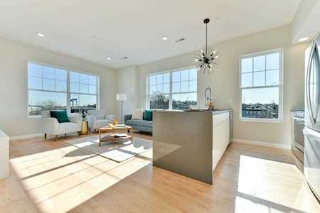 87 Parker #401 Chelsea, MA 02150