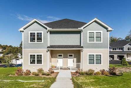 31 Eagle Nest #4 Clinton, MA 01510