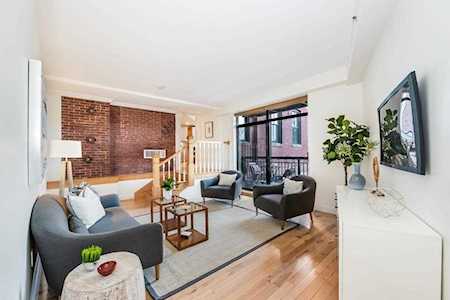 110 Cypress St #205 Brookline, MA 02445