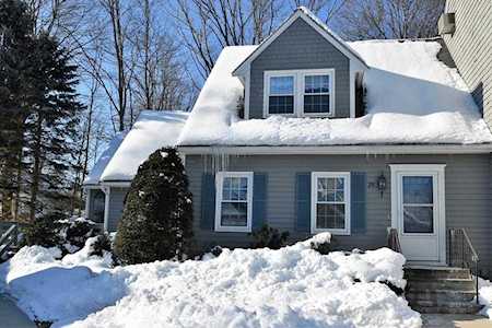 28 Washington Grn #28 Walpole, MA 02032