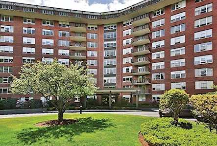 280 Boylston St #313 Newton, MA 02467
