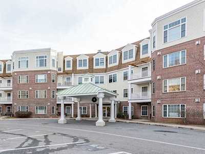 295 Salem St #20 Woburn, MA 01801