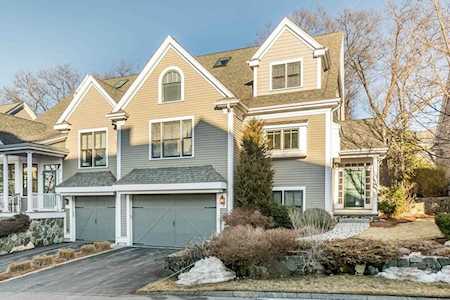 121 Johnson Woods Drive #121 Reading, MA 01867