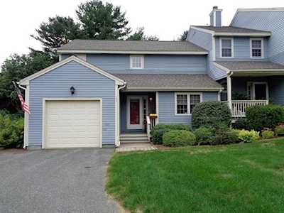 105 Colonial Dr #105 Sturbridge, MA 01566