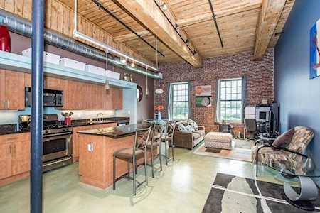 130 John St #206 Lowell, MA 01852