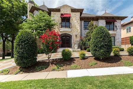 3512 Elk Run Road Mckinney, TX 75072