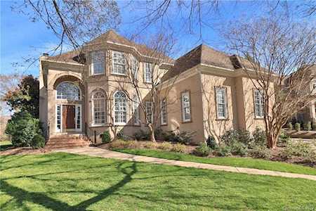 8813 Rosslare Villas Ct Charlotte, NC 28226