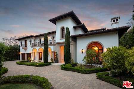 321 S Chadbourne Avenue Los Angeles, CA 90049