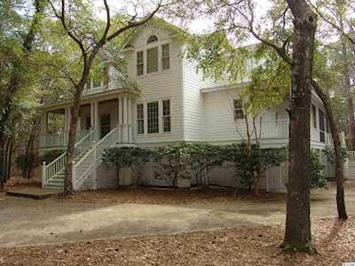 629 Hawthorn Dr. Pawleys Island, SC 29585