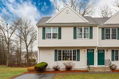 49 Steeple Chase Cir #1 Attleboro, MA 02703