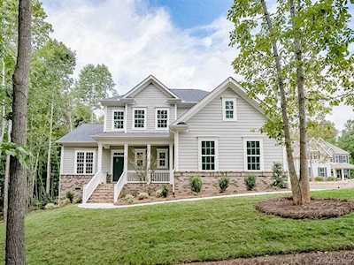 383 Cove Creek Loop Mooresville, NC 28117
