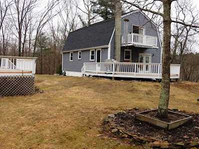 45 Webber Rd Brookfield, MA 01506