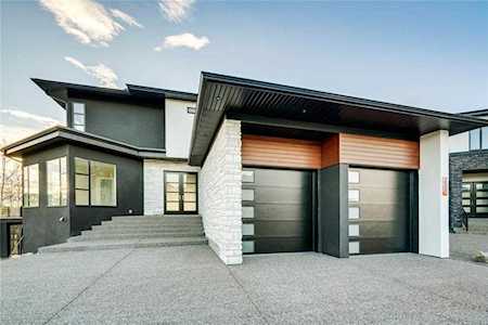 234 Fortress Bay SW Calgary, AB T3H 4H2