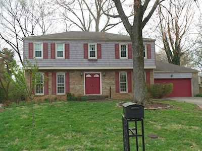 6801 Ossulston Ct Louisville, KY 40207