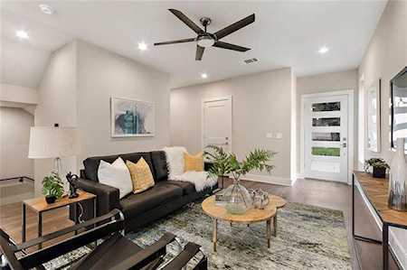 3115 Clawson Rd #401 Austin, TX 78704