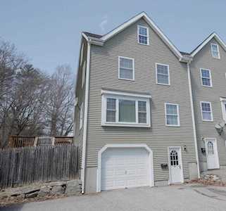 113 Border St #C Northbridge, MA 01588