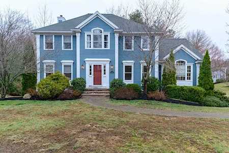 115 Colonial Ave North Andover, MA 01845