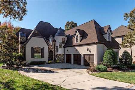 1806 Funny Cide Dr Waxhaw, NC 28173