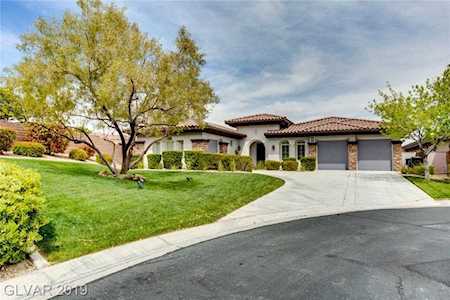 8 Windstone Ridge Ct Las Vegas, NV 89135