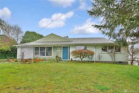 2134 NE Sunrise Dr Bremerton, WA 98310