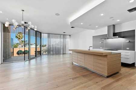 6901 E 1st Street #1003 Scottsdale, AZ 85251
