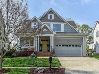 7558 Thorn Creek Ln Tega Cay, SC 29708