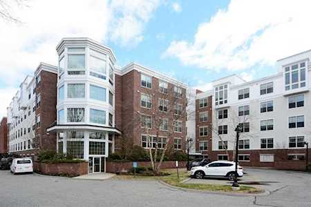 248 Albion St #315 Wakefield, MA 01880