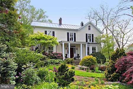 6463 Main St The Plains, VA 20198