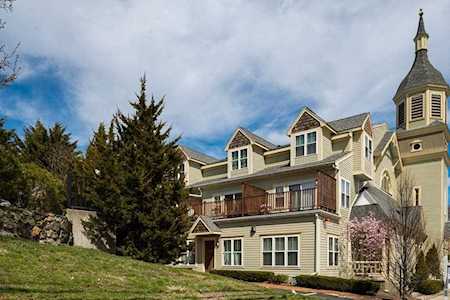 214 Atlantic Ave #7 Hull, MA 02045