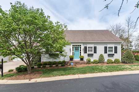 5409 Indian Woods Dr Louisville, KY 40207