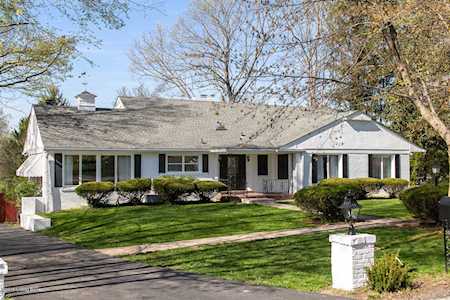 228 Travois Rd Louisville, KY 40207