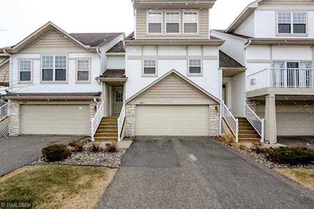 10853 Kingsfield Lane Woodbury, MN 55129