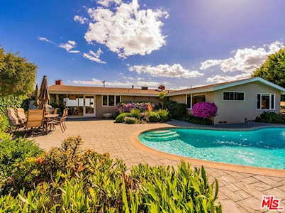 1170 El Medio Avenue Pacific Palisades, CA 90272