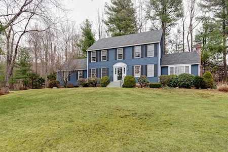 5 Pondville Ct. Auburn, MA 01501