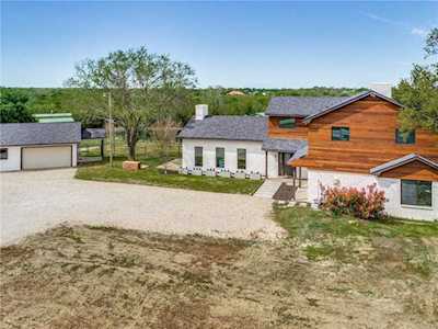 1355 Brockdale Park Lucas, TX 75002