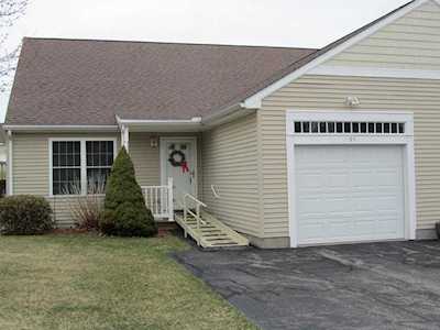 95 Hillside Village Dr #95 West Boylston, MA 01583
