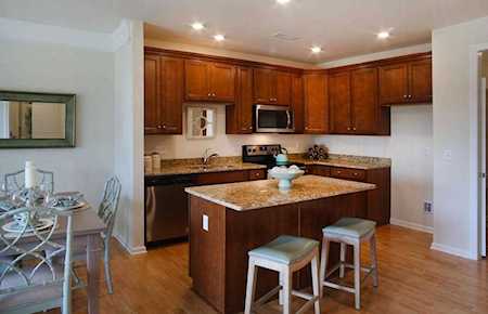 1305 Pennington Drive #305 Walpole, MA 02081